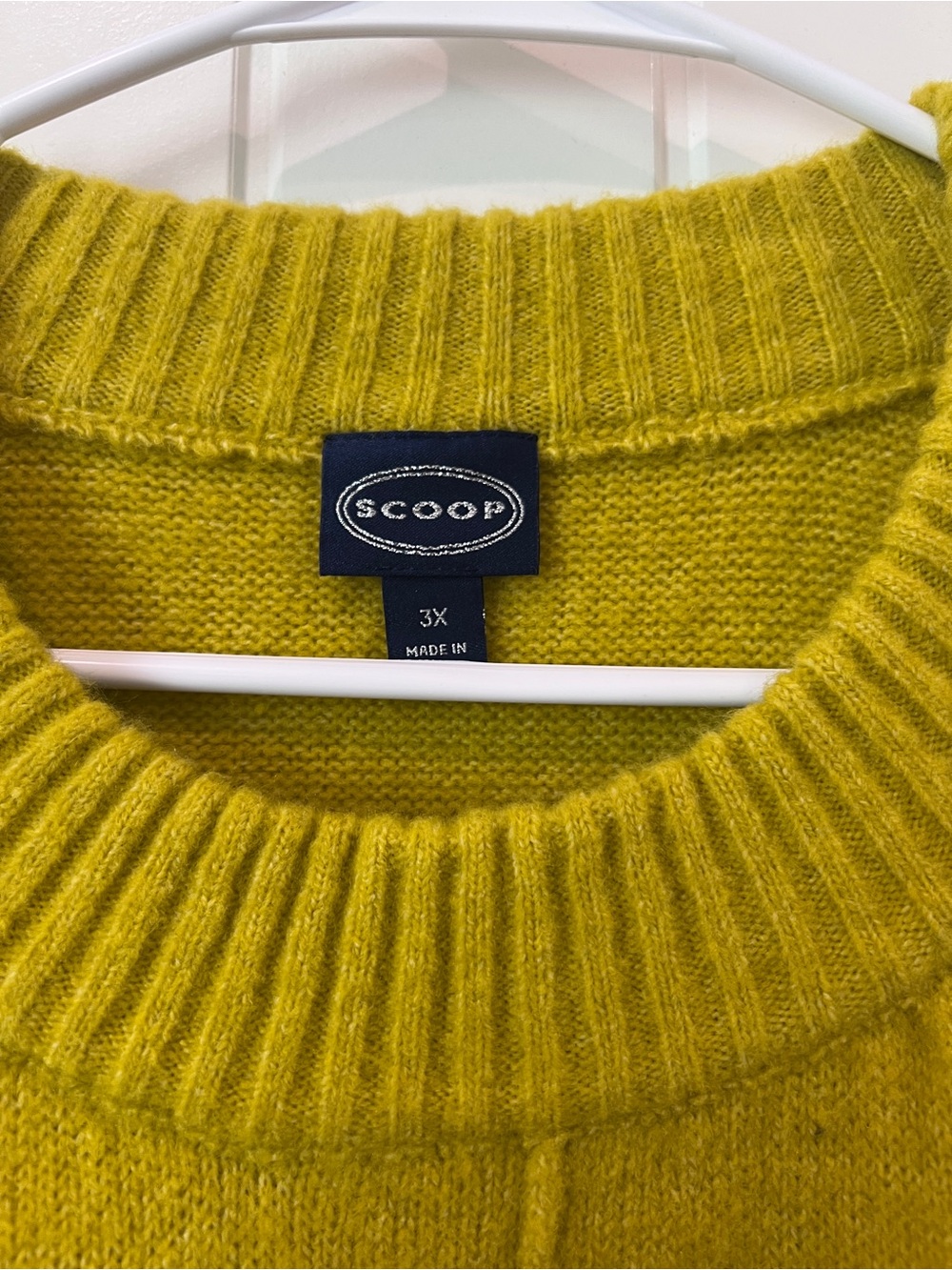 Scoop Brand Vibrant Chartreuse Knit Crewneck Sweater - Picture 2 of 3